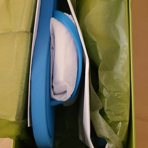 Tory Burch Flip Flops - Picture 2 of 4